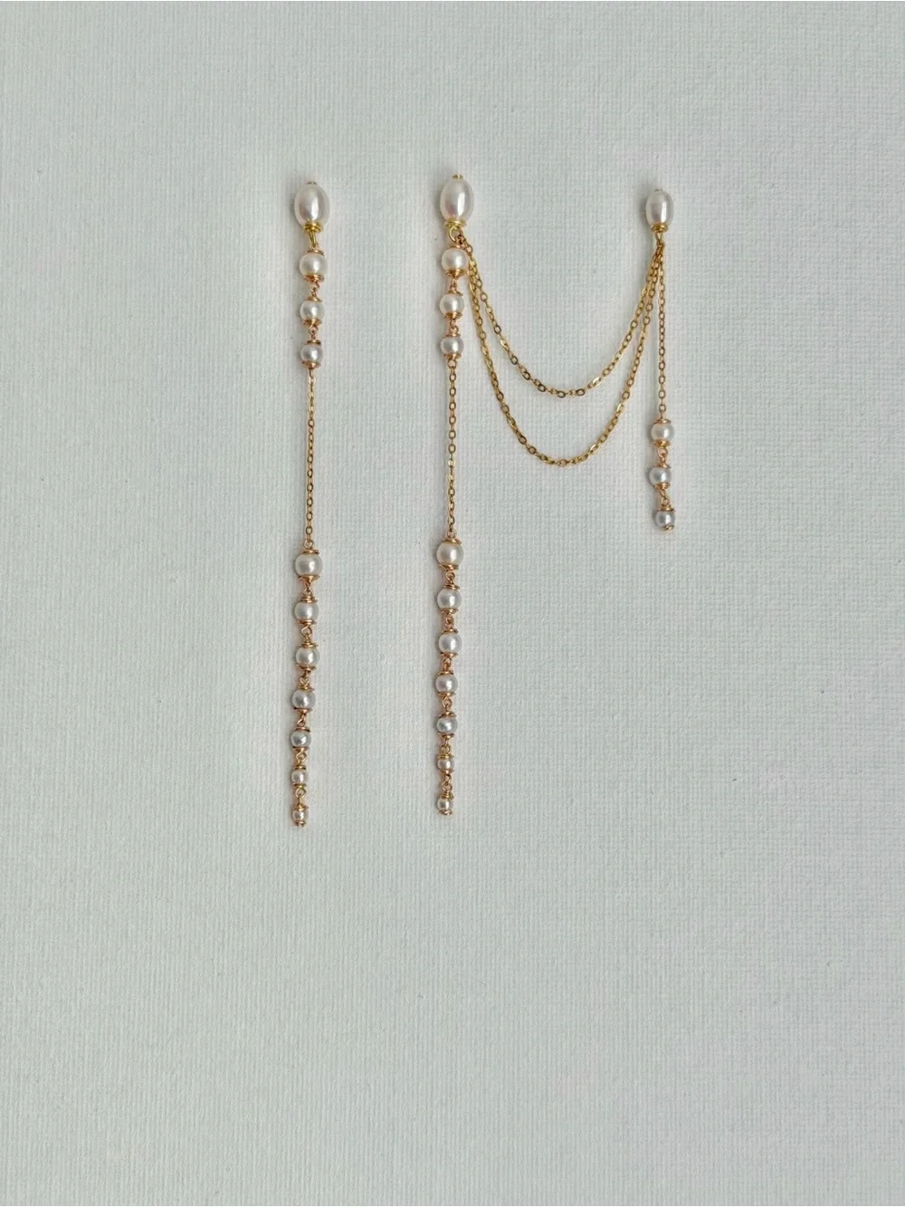 *NWT* Extra Long Gold Chain Freshwater Pearl Drop Earrings